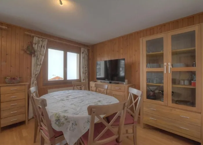 Godille Rez A Proche Du Centre Avec Vue Sur Les Alpes Apartment Anzère