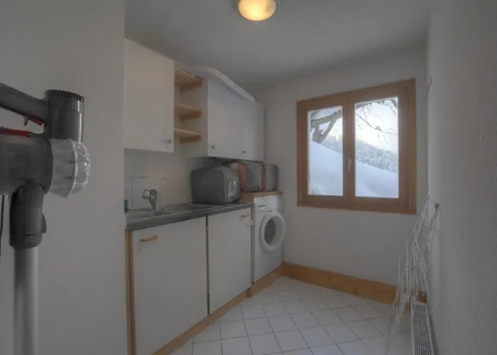 Appartement Godille Rez A Proche Du Centre Avec Vue Sur Les Alpes